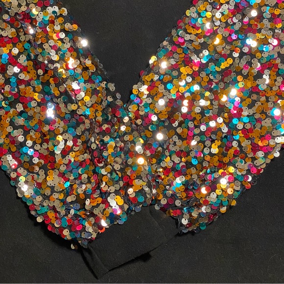 Standout Sequin Mock Turtleneck - Picture 8 of 8